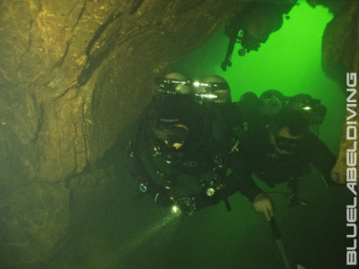 Khao Sok Cavern Divers on twinsets